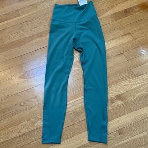 NWT ❤️Nike One High-Rise 7/8 Leggings XS